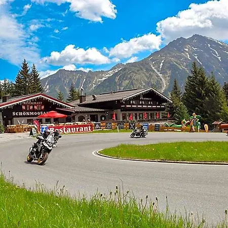 Szálloda My Alpenwelt Königsleiten
