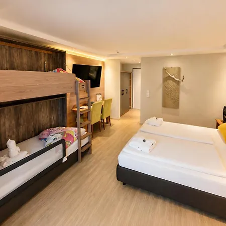 Hotel My Alpenwelt 4*