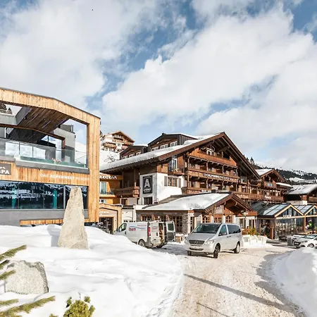 My Alpenwelt Resort 4 Sterne Superior Konigsleiten