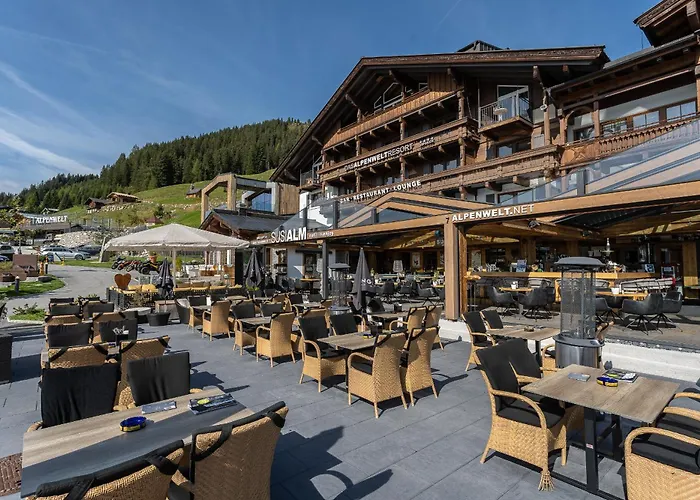 My Alpenwelt Hotel 4*